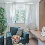 Apartment Norah With Private Parking